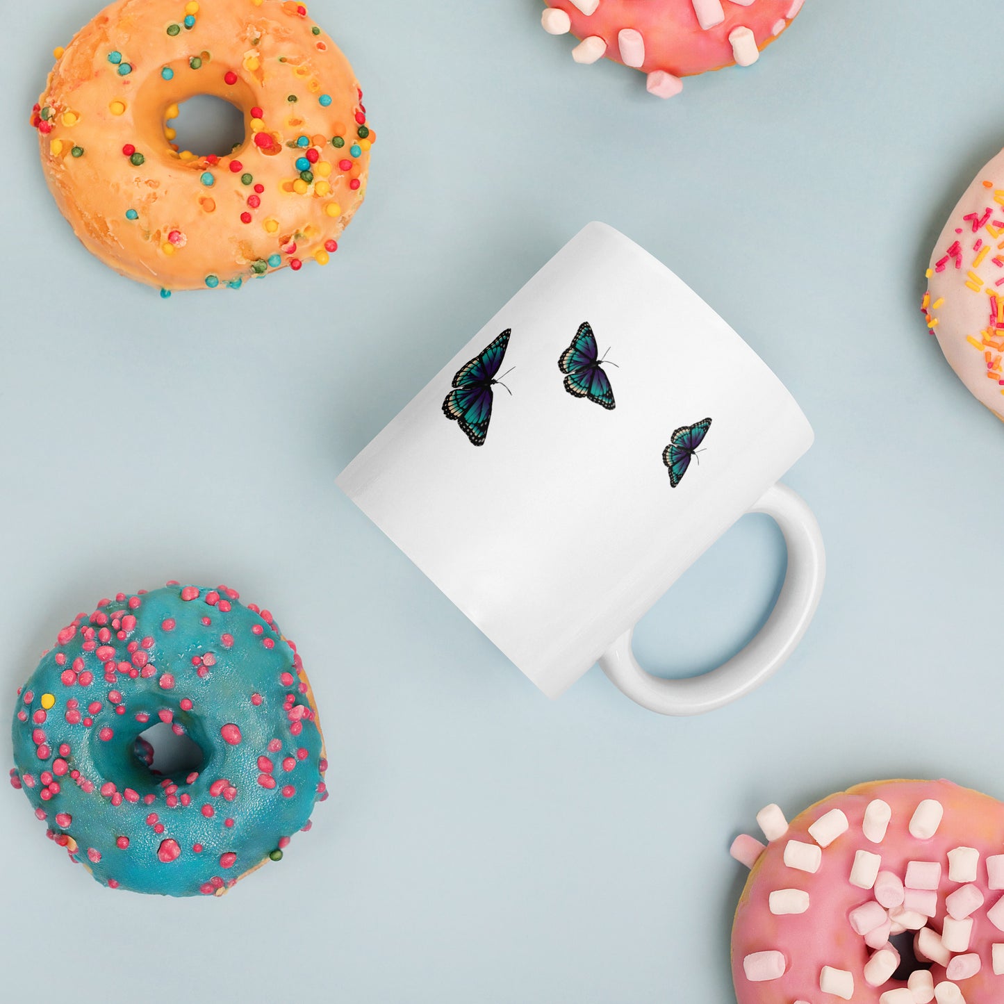 White glossy mug