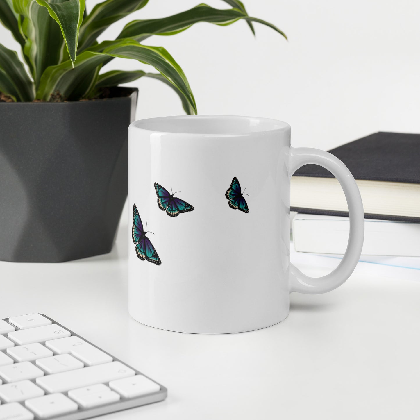 White glossy mug
